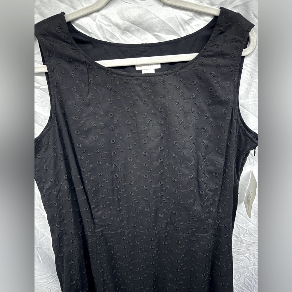 Eyelet Sleeveless Maxi Dress size 14W / Black Maxi